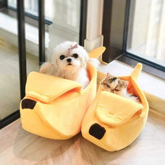 Kawaii Banana Pod Pet Bed - Image 7